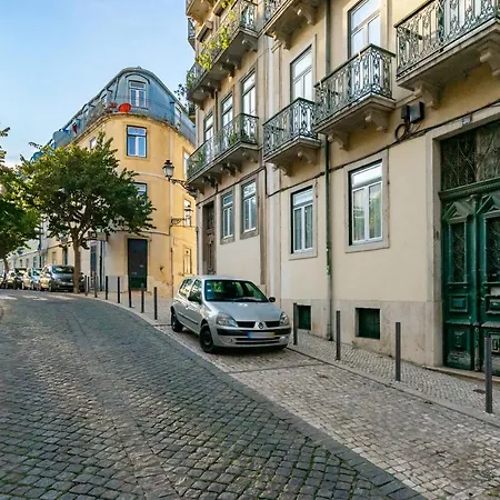 Apartment Whome - Mouraria Modern Living Breathtaking Views & Ac