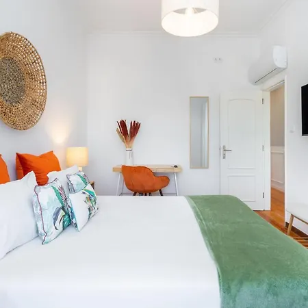 Daire Whome - Mouraria Modern Living Breathtaking Views & Ac