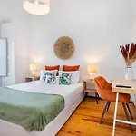 Whome - Mouraria Modern Living Breathtaking Views & Ac Лиссабон