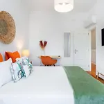 Апартаменты Whome - Mouraria Modern Living Breathtaking Views & Ac
