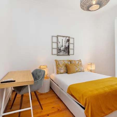 Apartment Whome - Mouraria Modern Living Breathtaking Views & Ac